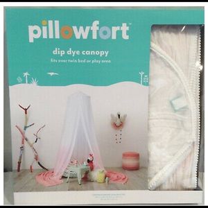 PILLOWFORT DIP DYE CANOPY
